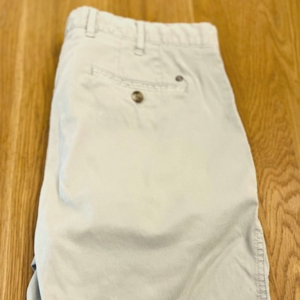 Peter Millar - men's Flat front short in fine cord - Grey